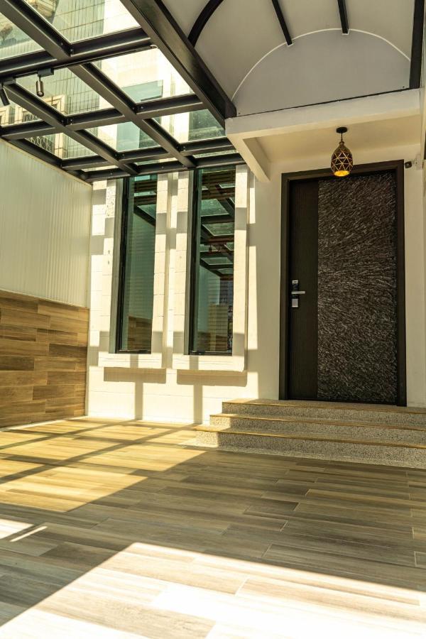 Flower House تاينان المظهر الخارجي الصورة